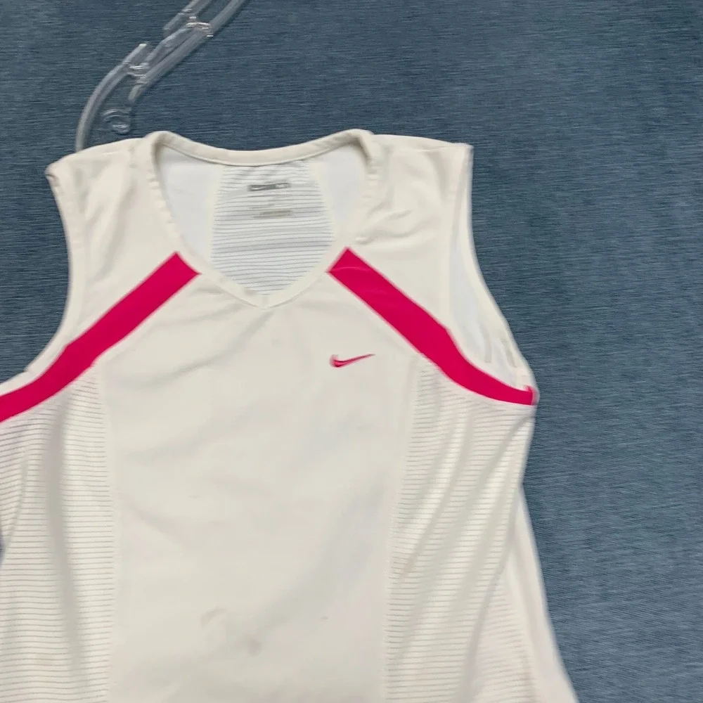 Y2K Nike Tank Top Girls M 10-12 White Pink Swoosh Logo Dri-Fit  Activewear